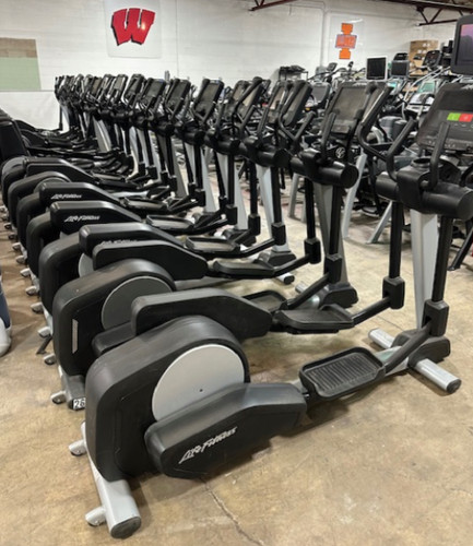 Life fitness elliptical - fitness,